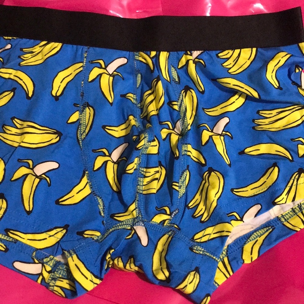 NEW Me Undies Mens Med Trunk NEW BNWOT banana